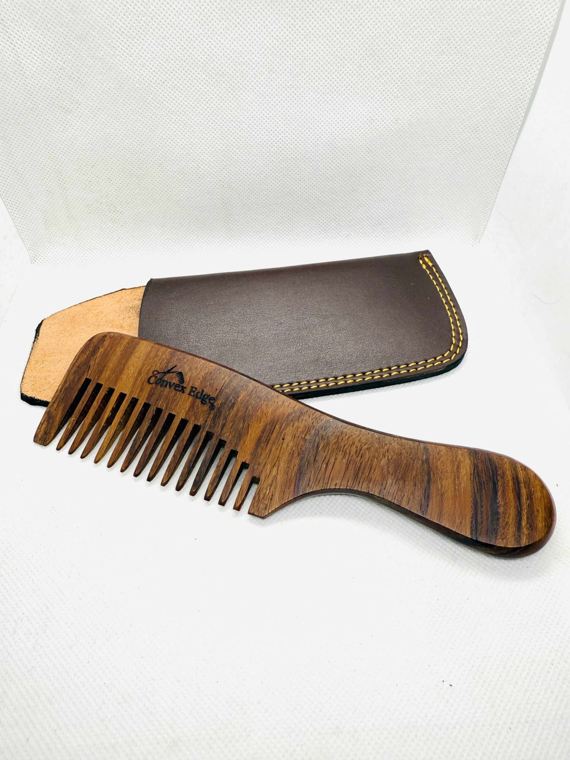 Wooden comb (11)